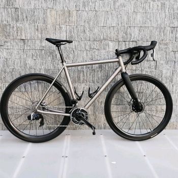 Used Moots RCS 55 SRAM Red AXS / Enve / Chris King / THM 2023 Road & Gravel
