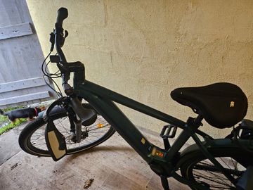 CUBE KATHMANDU HYBRID, ONE 750 2023 2023 Urban & Touring d'occasion