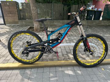 Używany YT Industries Tues SRAM X0 2020 Mountainbike — zdjęcie 1 z 12
