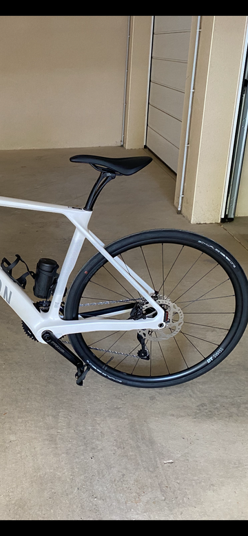 Canyon Endurace:ONfly CF 7 2025 2025 Road & Gravel usato, Bianco — immagine 3 di 3