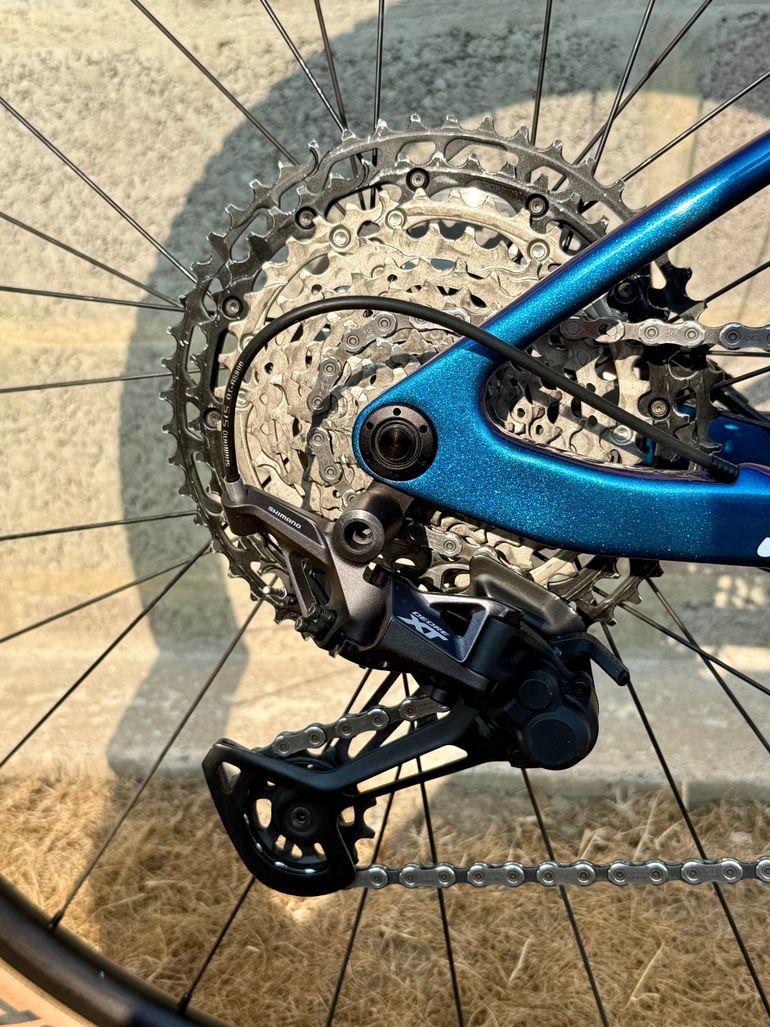 Used Adris Slope 2023 Mountainbike, Blue — image 6 of 10