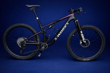 Gebrauchtes Specialized Epic SRAM X01 Eagle AXS 2025 Mountainbike, Rot, 29 — Bild 2 von 5
