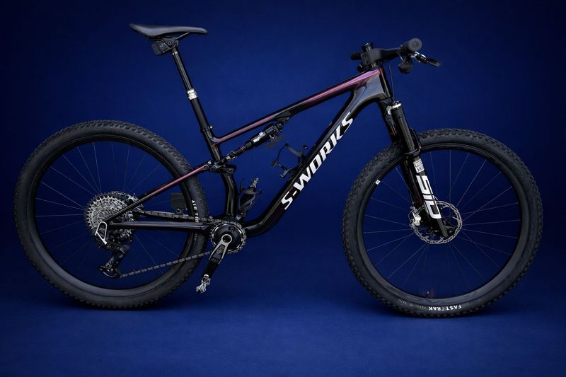 Gebrauchtes Specialized Epic SRAM X01 Eagle AXS 2025 Mountainbike, Rot, 29 — Bild 2 von 5
