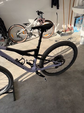 Gebrauchtes Orbea OIZ M-PRO 2024 2024 Mountainbike, Violett, 29 — Bild 4 von 13