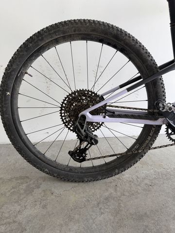 Tweedehands Orbea OIZ M-PRO 2024 2024 Mountainbike — afbeelding 15 van 19