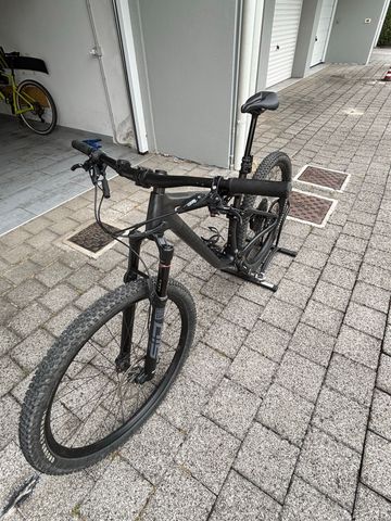 Used Specialized Epic EVO Comp 2022 2022 Mountainbike, Green, 29 — image 3 of 7