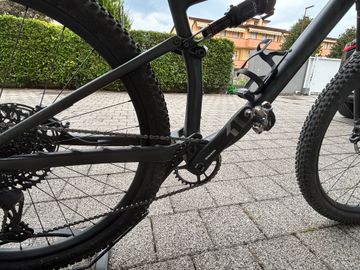 Used Specialized Epic EVO Comp 2022 2022 Mountainbike, Green, 29 — image 4 of 7