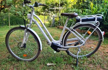 Gebrauchtes DECATHLON B-twin Elops 920e 2020 Urban, Weiß — Bild 3 von 22