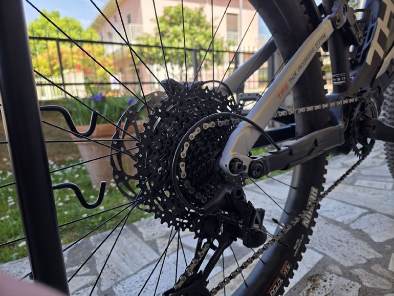 Used Thok MIG e 2026 2026 Mountainbike, Black, 27.5 — image 5 of 9