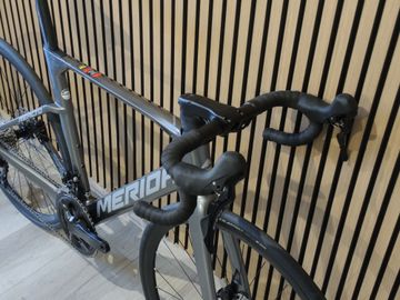 Used Merida REACTO 4000 2025 2025 Road & Gravel, Light Gray — image 4 of 4