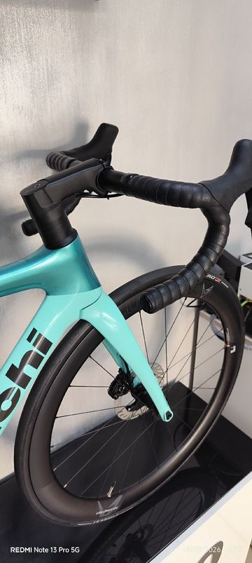 Käytetty Bianchi Oltre RACE 2026 2026 Road & Gravel — kuva 3 / 4