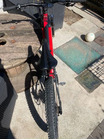 Used Rossignol Trail 27.5 2020 Mountainbike, Red — image 2 of 8