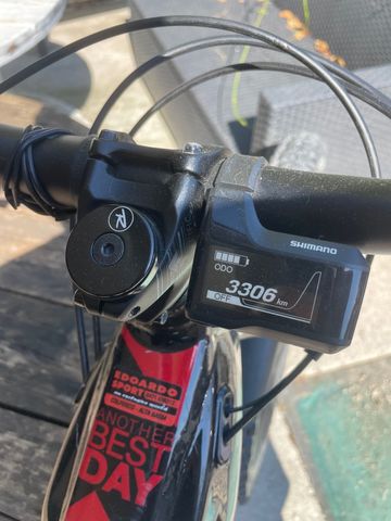Used Rossignol Trail 27.5 2020 Mountainbike, Red — image 3 of 8