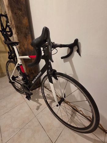 Colnago V3 SRAM Red eTap AXS 2020 Road & Gravel d'occasion — image 2 sur 9