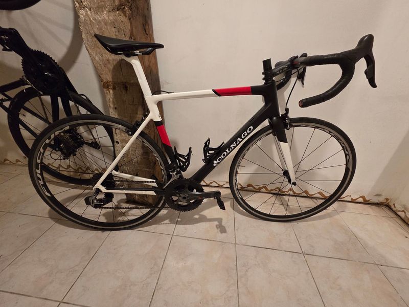 Gebrauchtes Colnago V3 SRAM Red eTap AXS 2020 Road & Gravel
