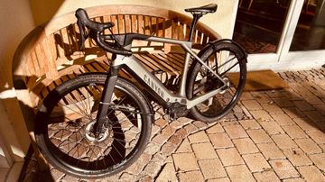 Canyon Grail:ON CF 7 2022 2022 Road & Gravel usato, Grigio chiaro — immagine 1 di 20