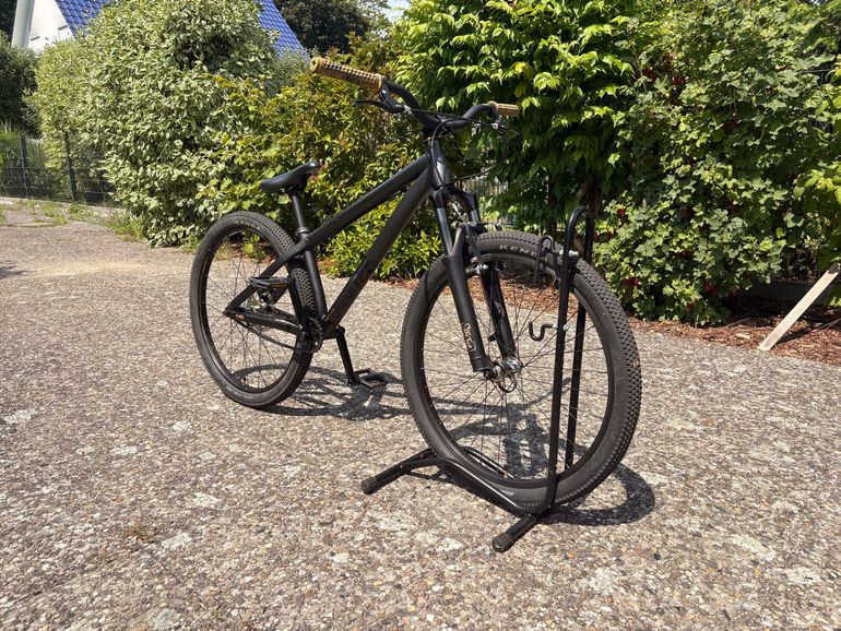 Gebrauchtes NS Movement 3 2021 2021 Mountainbike, Schwarz, 26 — Bild 3 von 3