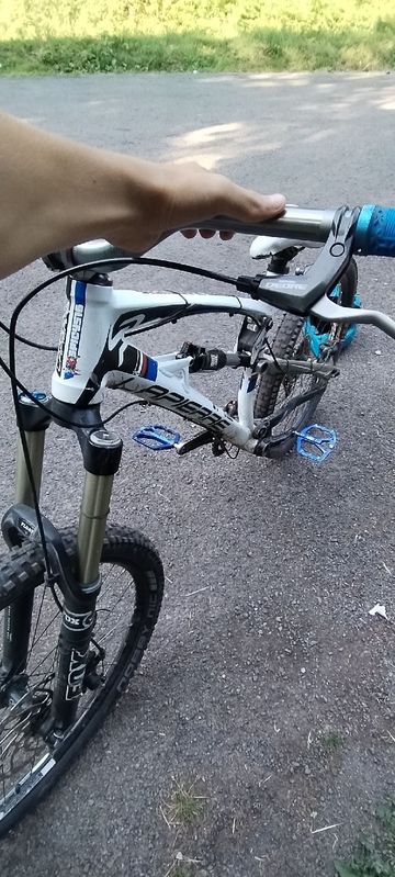 Used Lapierre Spicy Shimano Deore XT 2018 Mountainbike, White — image 2 of 9
