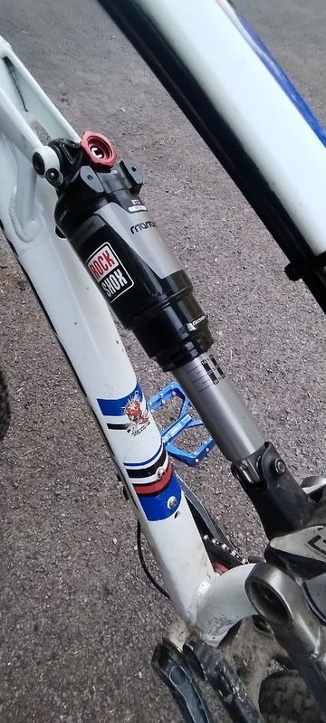 Used Lapierre Spicy Shimano Deore XT 2018 Mountainbike, White — image 9 of 9