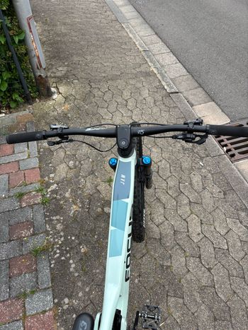 Used Focus JAM 6.9 2022 2022 Mountainbike, Green, 29 — image 8 of 15