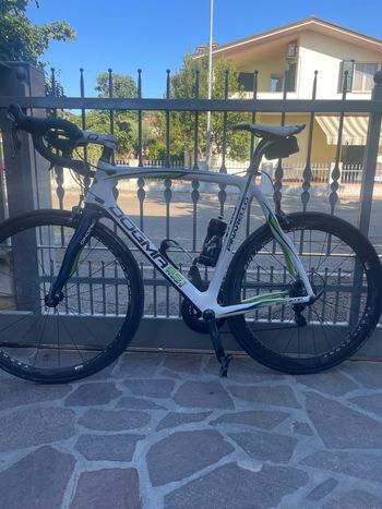Pinarello 65.1 DOGMA 65.1 2016 Road & Gravel usato, Bianco — immagine 2 di 10