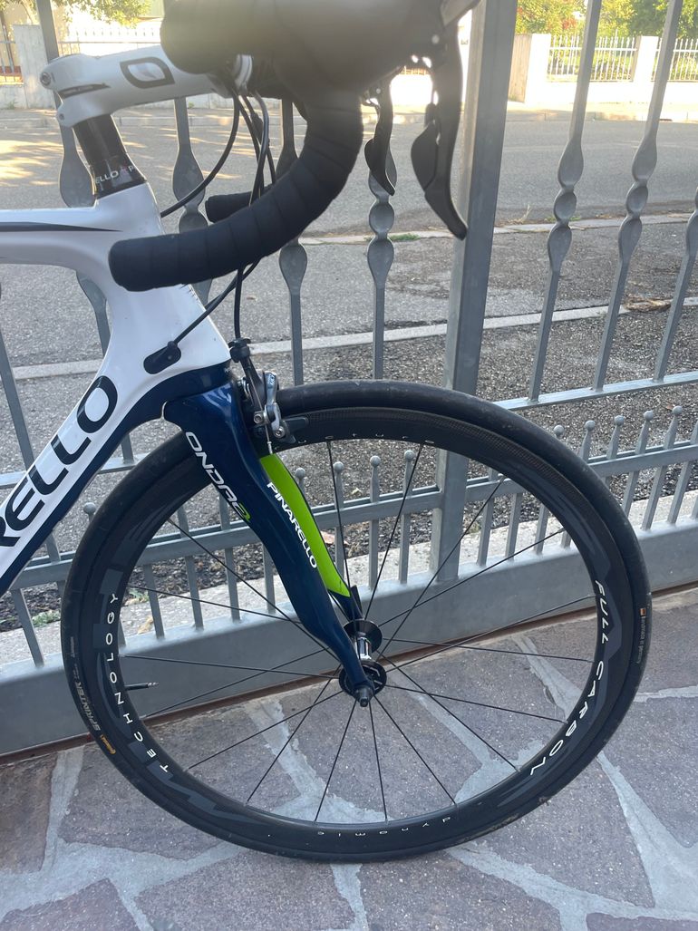 Pinarello 65.1 DOGMA 65.1 2016 Road & Gravel usato, Bianco — immagine 9 di 10