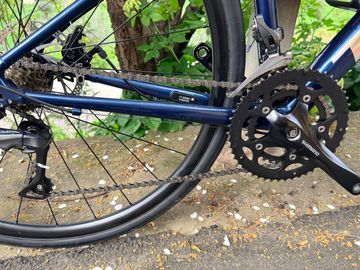 Używany Trek Domane AL 2 Disc 2022 2022 Road & Gravel — zdjęcie 3 z 11