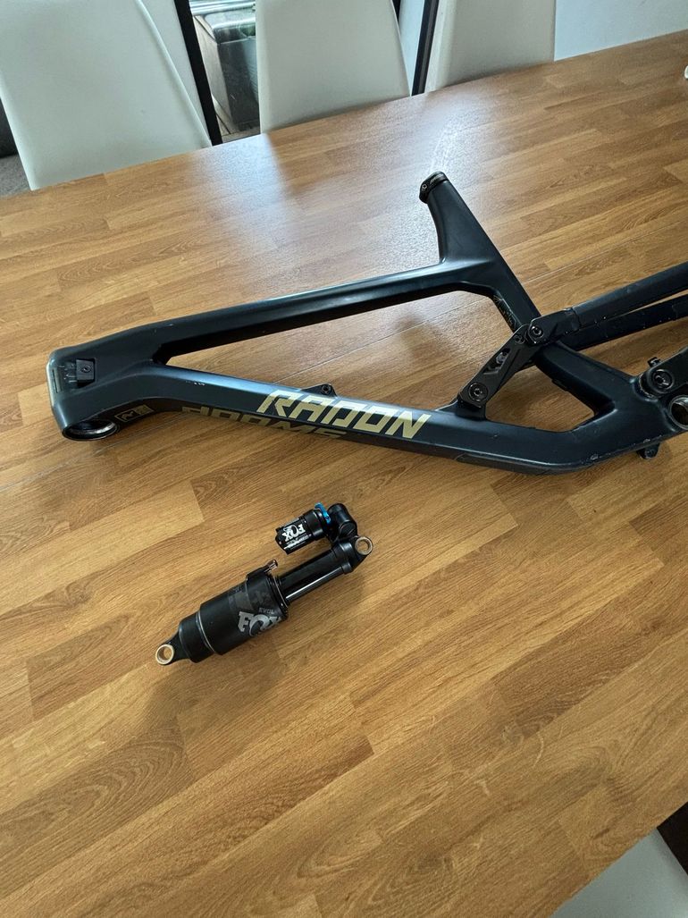Radon SWOOP 10.0 2021 Frameset 2021 Mountainbike usato, Blu — immagine 3 di 3