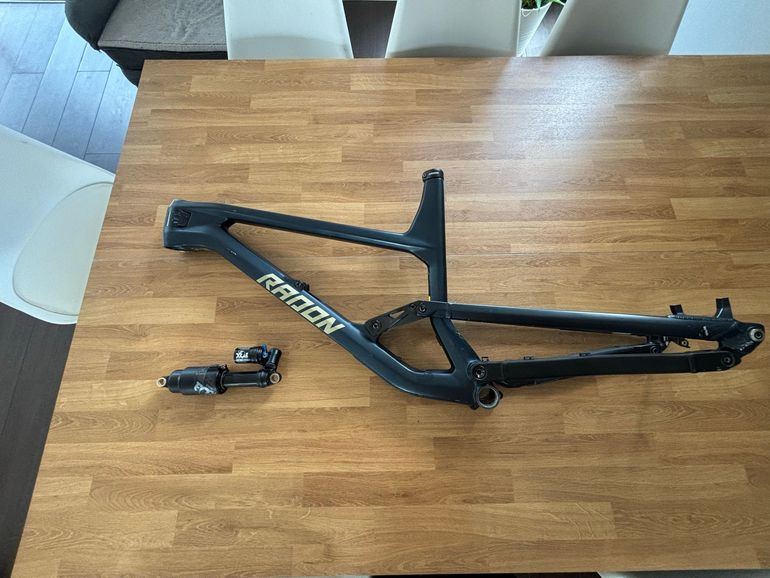 Radon SWOOP 10.0 2021 Frameset 2021 Mountainbike usato, Blu — immagine 2 di 3