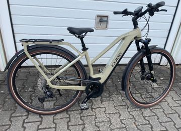 Used CUBE KATHMANDU HYBRID PRO 625 Trapeze 2021 2021 Urban & Touring