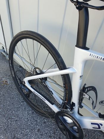 Used Dynatek Delirio Shimano Ultegra 2025 Road & Gravel, Light Gray — image 7 of 9
