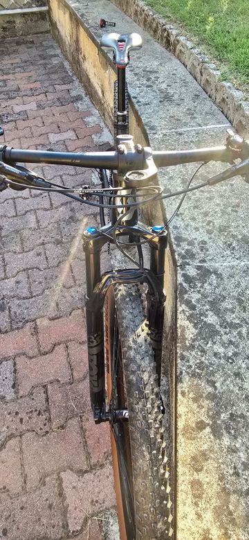 Used Scott Scale 925 2022 2022 Mountainbike, Black, 29 — image 2 of 11