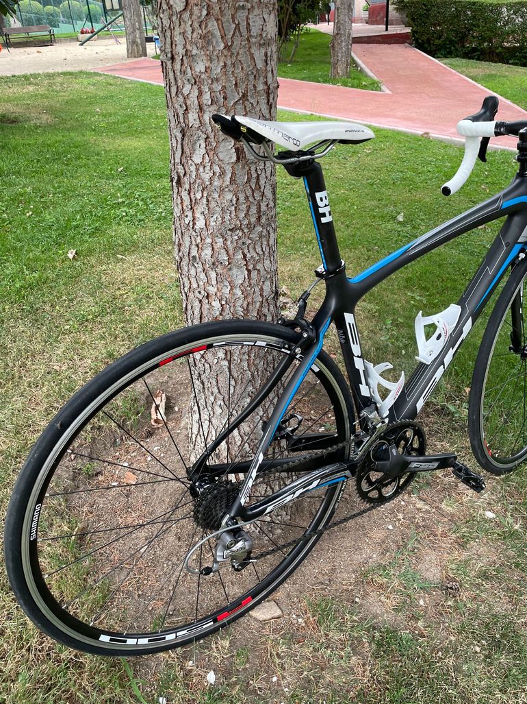 Used BH Custom Shimano 105 2013 Road & Gravel, Black — image 2 of 10