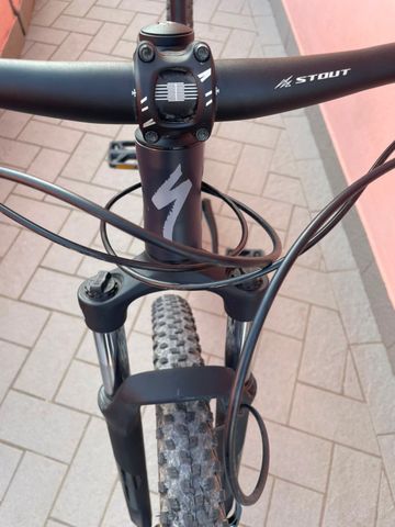 Used Specialized Rockhopper 2026 2026 Mountainbike, Light Gray, 27.5, 29 — image 4 of 8