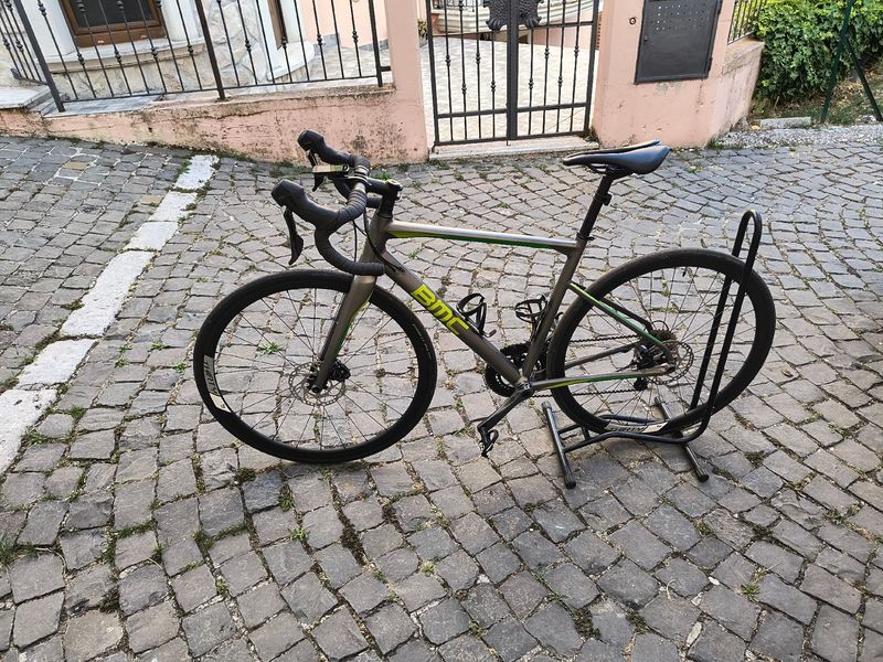 Tweedehands BMC roadmachine 03 2017 2017 Road & Gravel