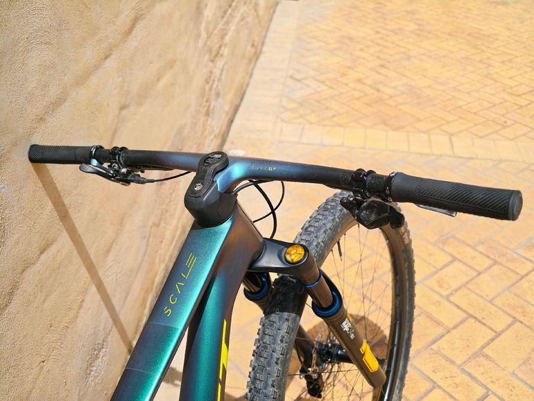Brugt Scott Scale RC World Cup 2024 2024 Mountainbike — billede 12 af 12
