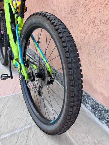Tweedehands Giant Dirt-E+ 0 Pro 2018 2018 Mountainbike — afbeelding 2 van 7