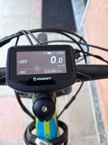 Tweedehands Giant Dirt-E+ 0 Pro 2018 2018 Mountainbike — afbeelding 5 van 7