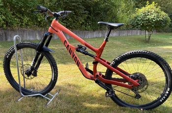 Canyon Spectral 27.5 AL 5 2022 2022 MTB usato