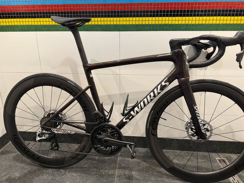 Tweedehands Specialized S-works Sl8 Custom SRAM Red eTap AXS 2025 Road & Gravel