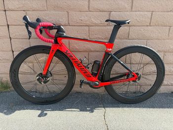 Specialized S-Works Tarmac SL7 (2023) SHIPPING AVAILABLE Specialized S-Works Tarmac SL7 (2023) 2023 Road & Gravel d'occasion
