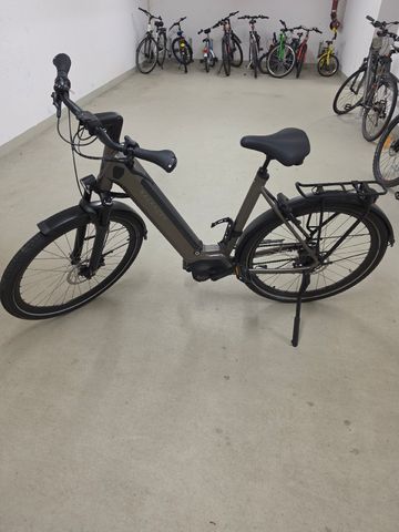Used Kalkhoff Image 2023 Urban, Light Gray — image 2 of 10