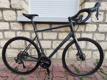 Tweedehands CUBE ATTAIN SL 2021 2021 Road & Gravel