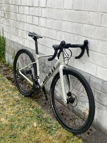Giant Revolt 0 2020 2020 Road & Gravel d'occasion — image 2 sur 7