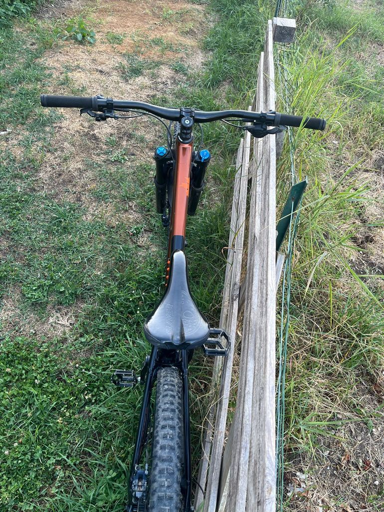 Brugt Rocky Mountain Slayer Alloy 50 2023 2023 Mountainbike — billede 4 af 5