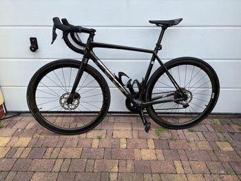Brugt Felt Fr Advanced 2022 105 2x12 Di2 Carbon Frame+wheels 2022 Road & Gravel