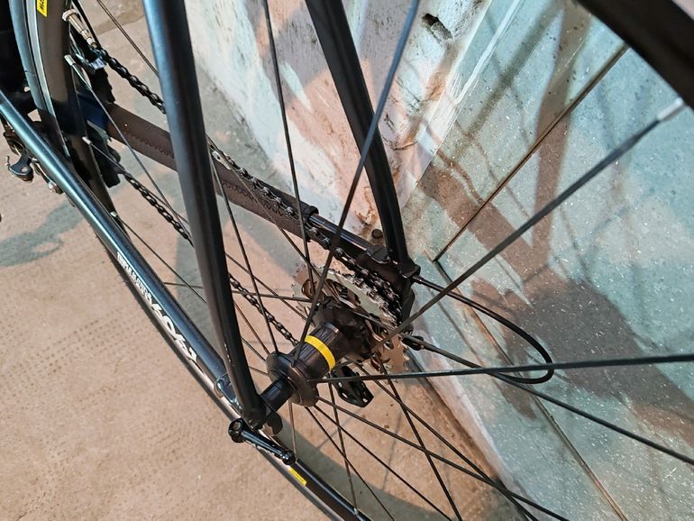 Used B Twin Custom Shimano Ultegra 2016 Road & Gravel, Black — image 5 of 15
