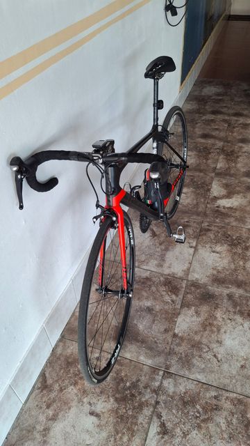 Käytetty Giant TCR Advanced 2 2017 2017 Road & Gravel — kuva 6 / 9