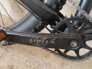 Used Specialized Rockhopper 2021 2021 Mountainbike, Black, 27.5 — image 3 of 11