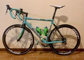 Used Bianchi Infinito Shimano Dura Ace 2007 Road & Gravel, Green — image 2 of 12